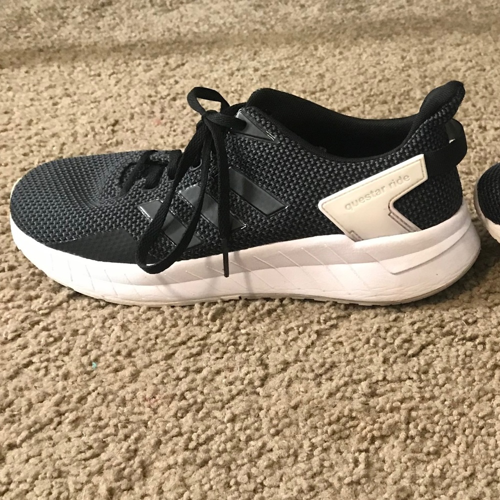 Adidas Questar Ride